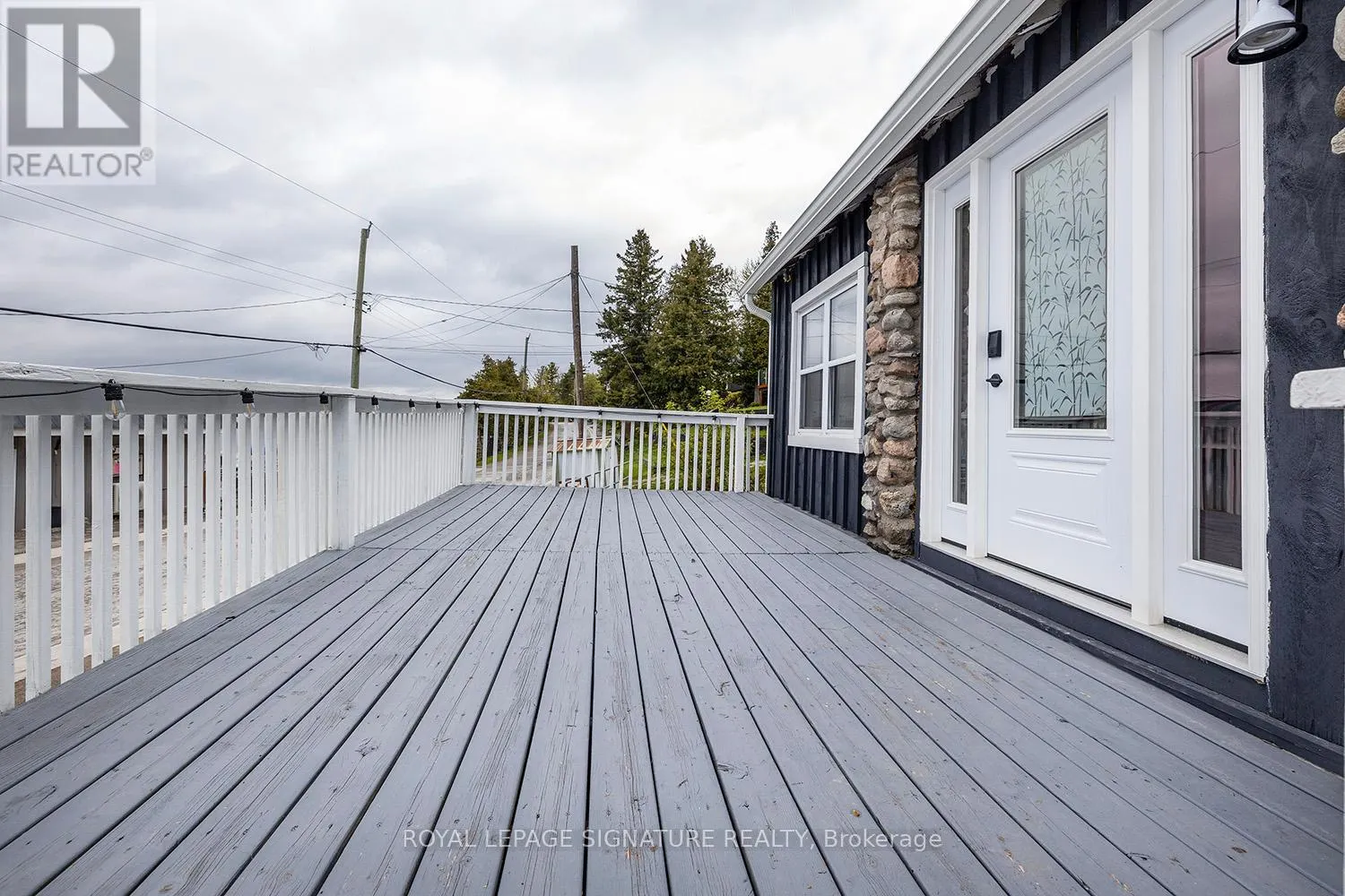 111 HAZEL STREET
