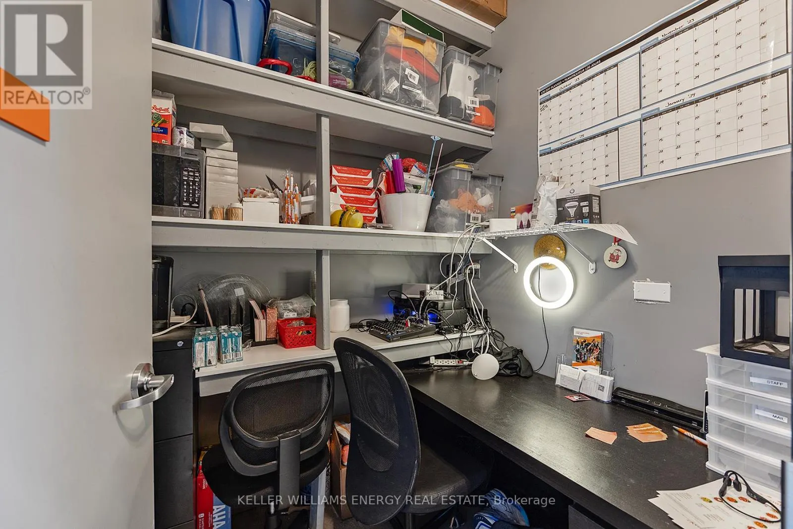6B - 500 GARDINERS ROAD, #6B