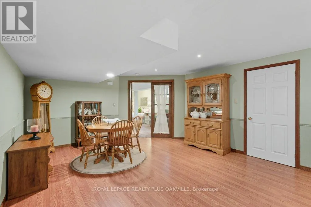 67 HORIZON COURT
