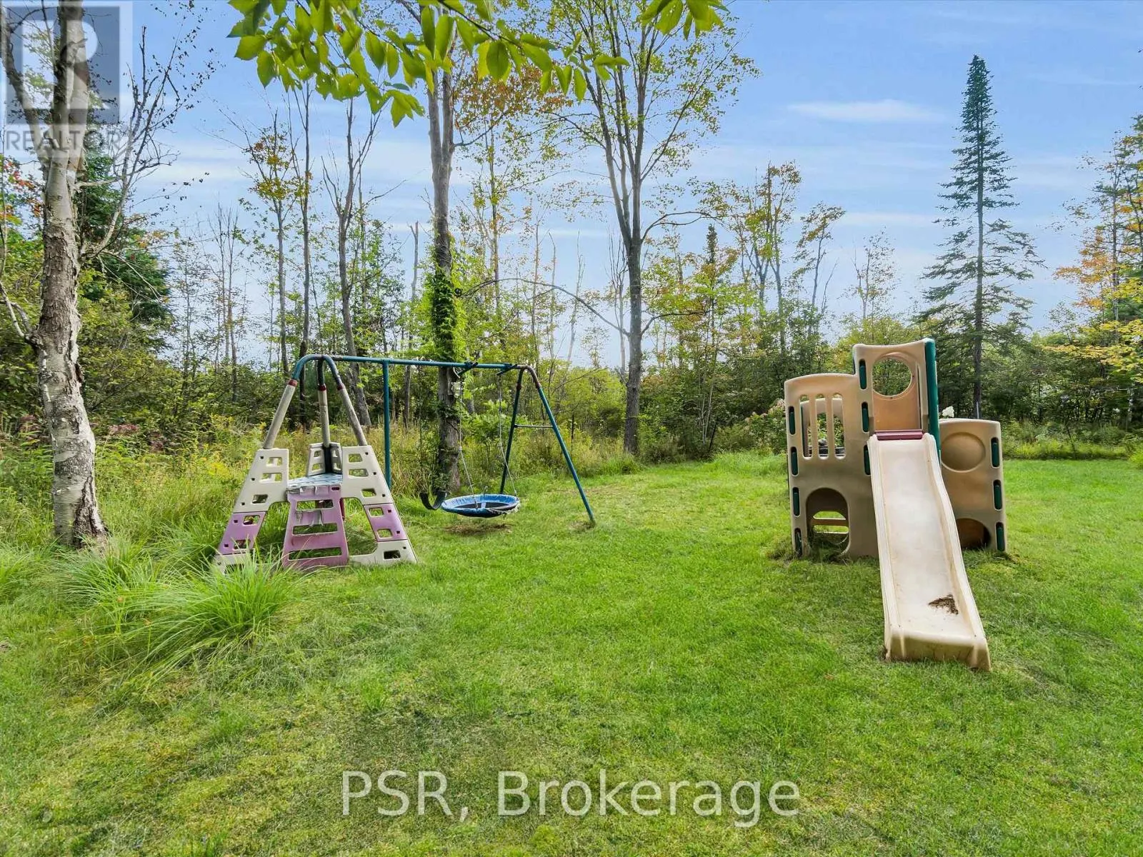 1016 KAHSHE LAKE ROAD S