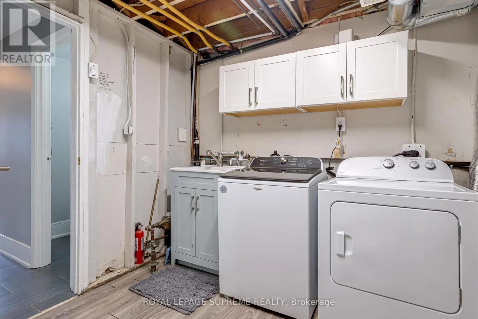 21 - 135 CHALMERS STREET S