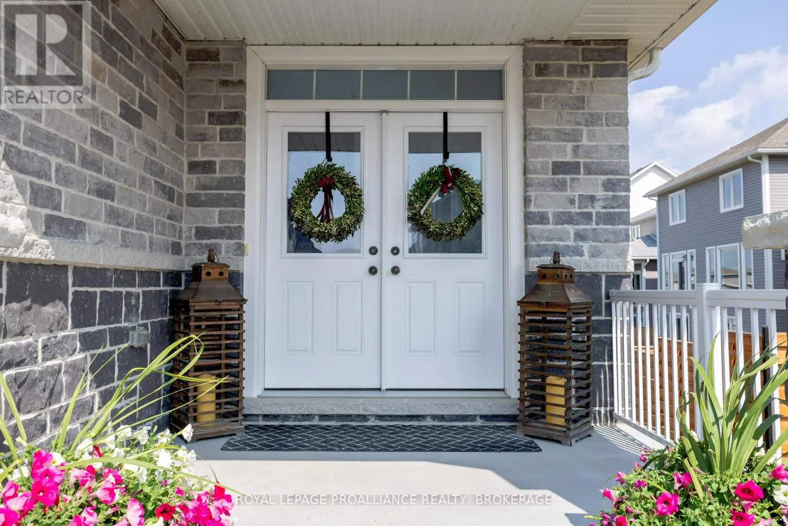 519 BETH CRESCENT