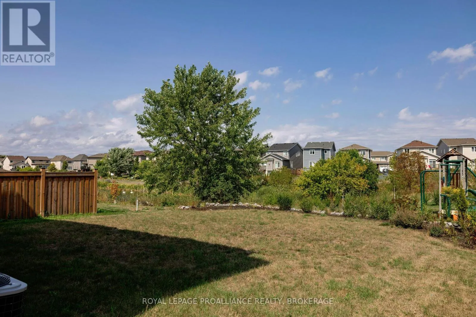 519 BETH CRESCENT