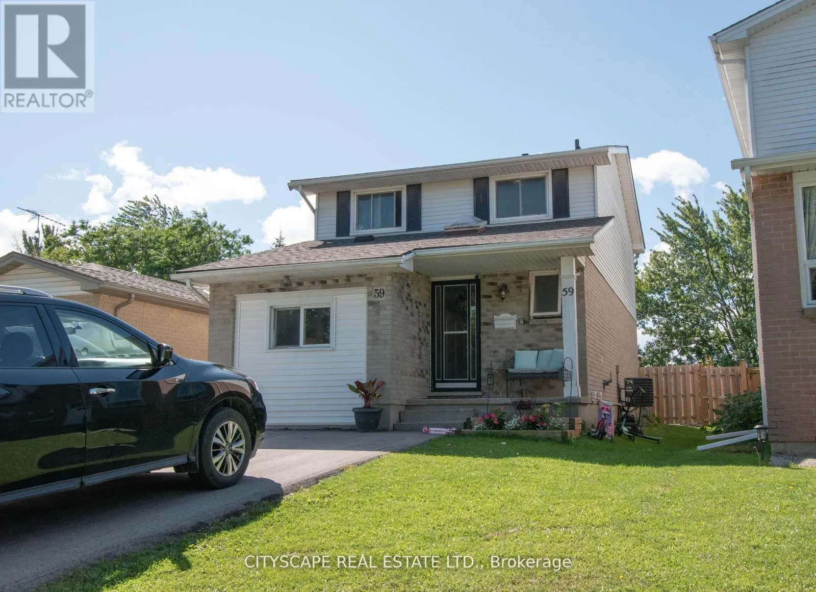59 ROMY CRESCENT