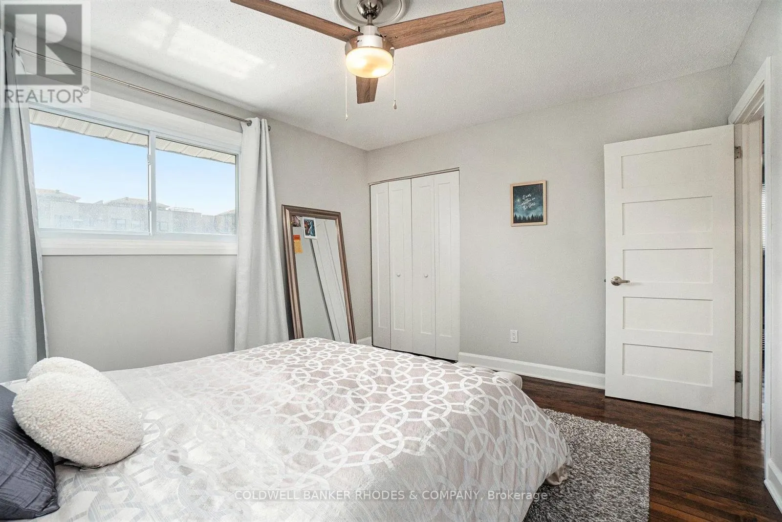 2722 STONE CRESCENT