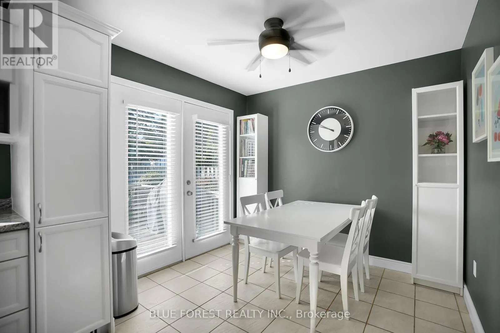 14 DAYBREAK DRIVE