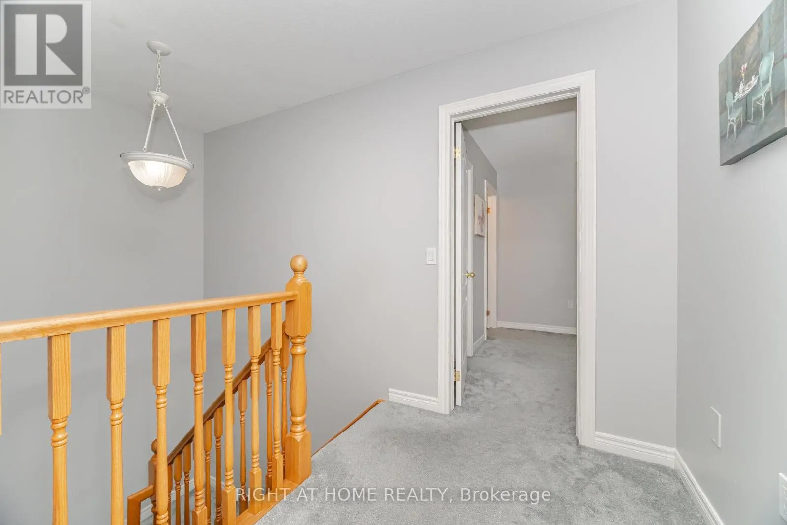 35 - 1085 HARROGATE DRIVE