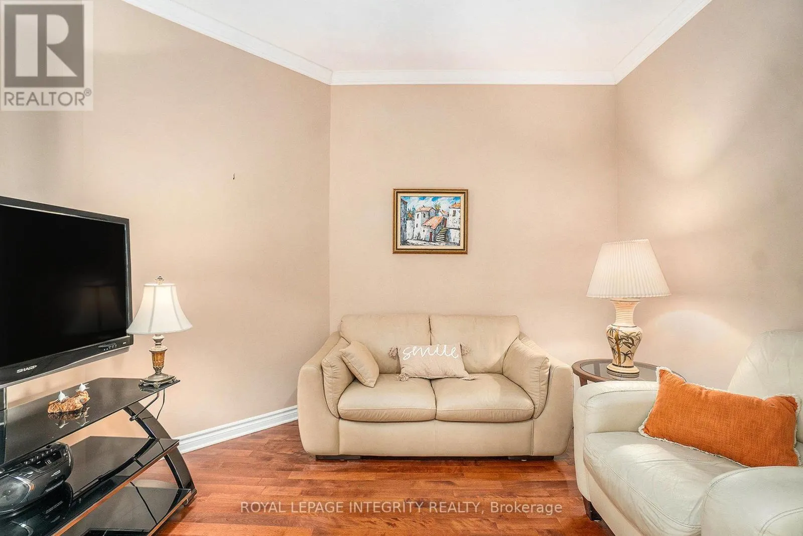 704 - 136 DARLINGTON PRIVATE