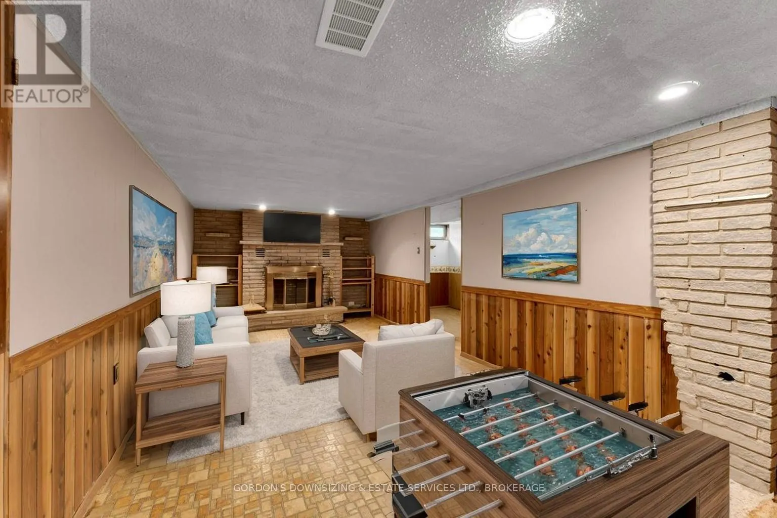 869 HAVERHILL DRIVE