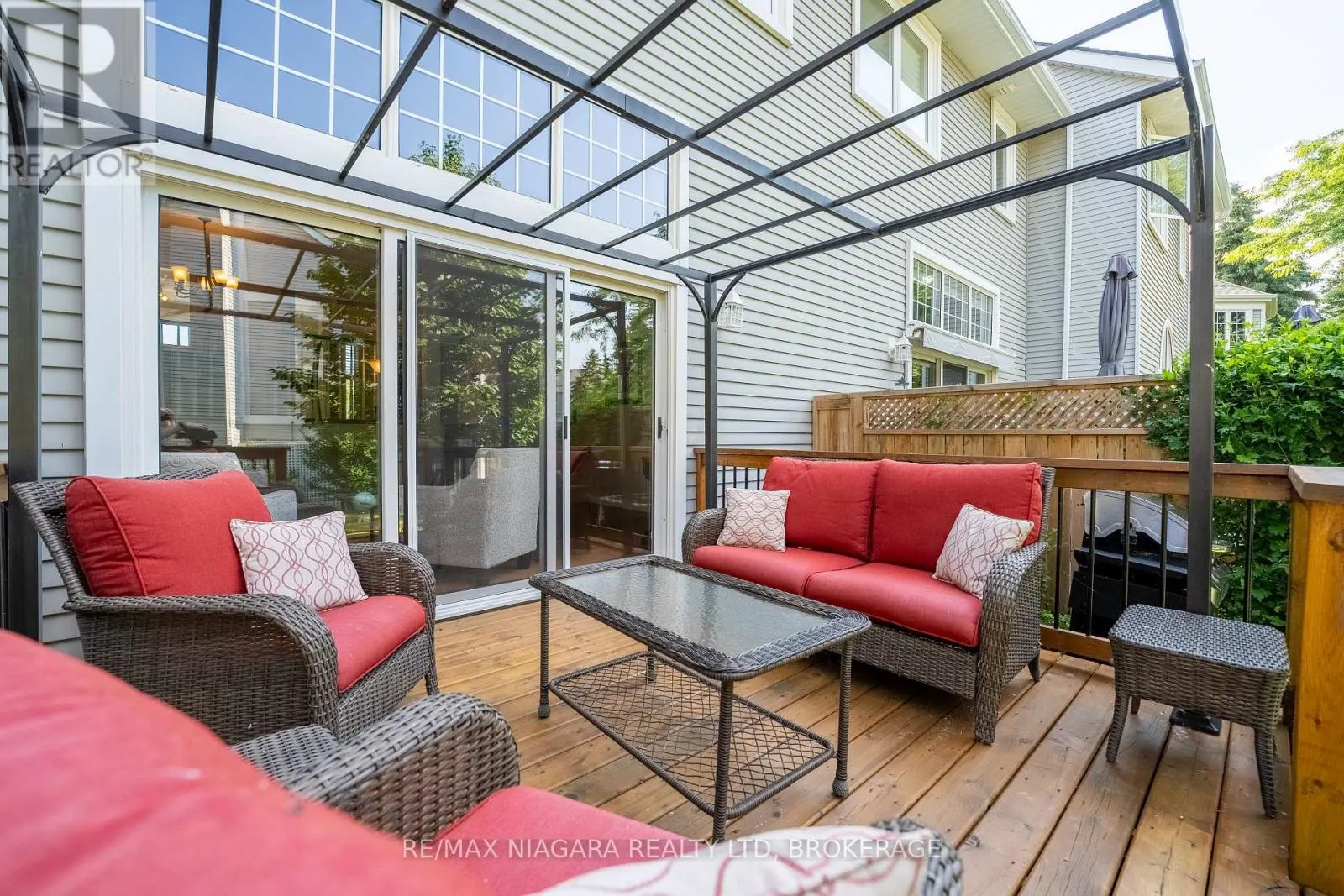 41 - 15 LAKESIDE DRIVE, #41