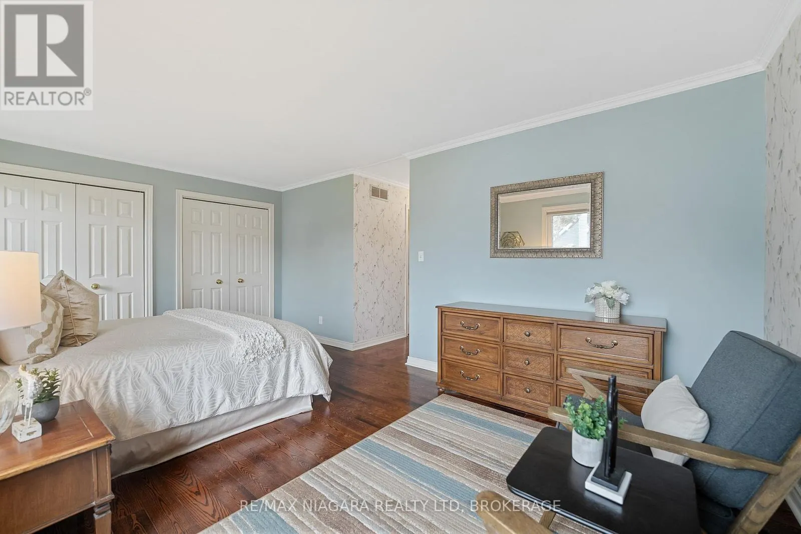 41 - 15 LAKESIDE DRIVE, #41