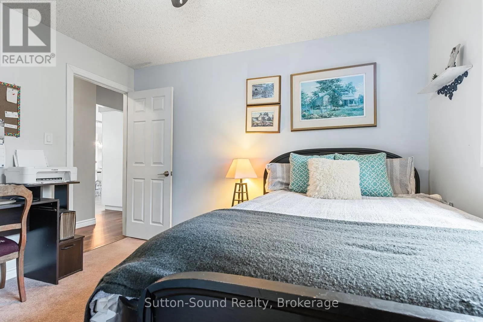 403 SIMCOE AVENUE
