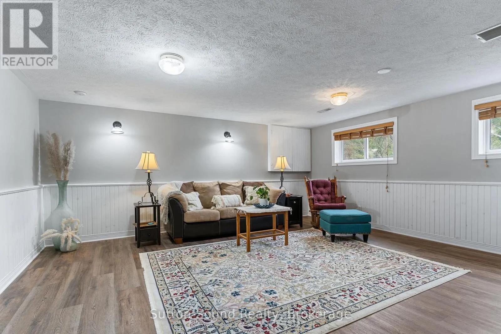 403 SIMCOE AVENUE