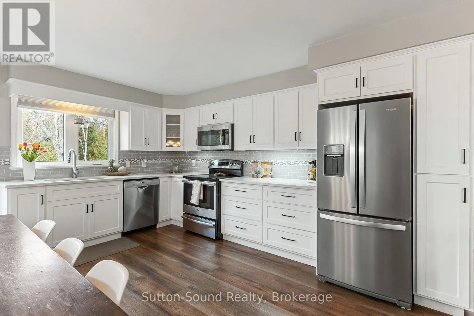 403 SIMCOE AVENUE