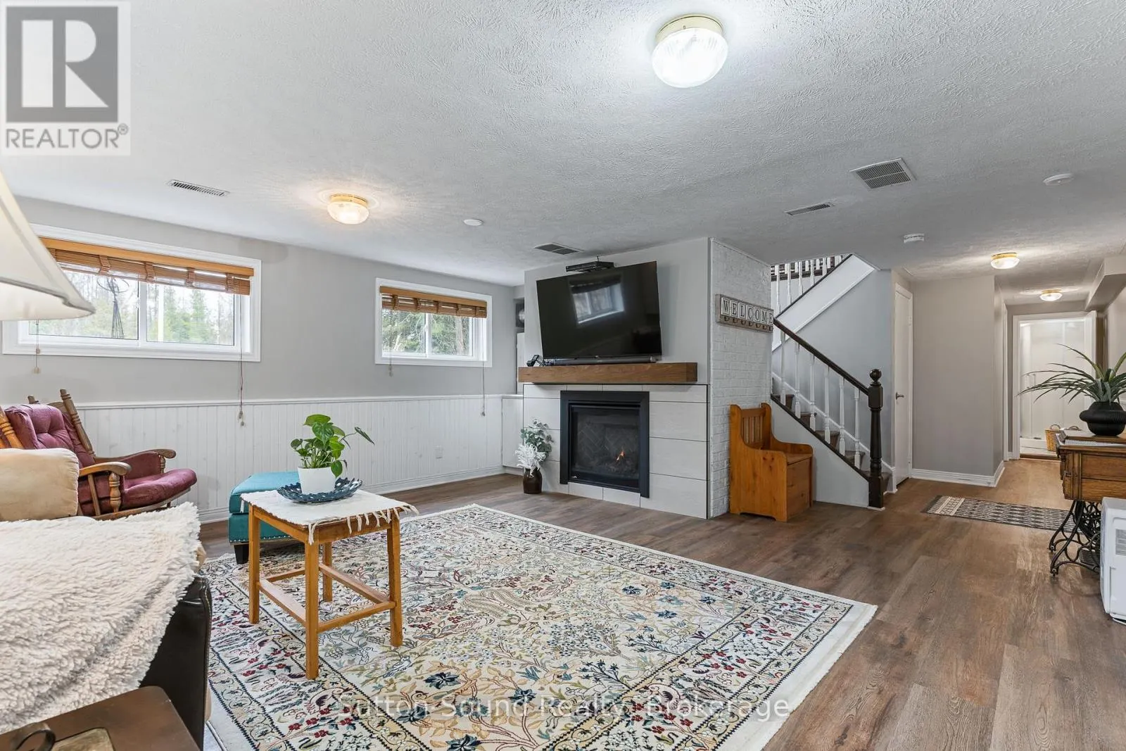 403 SIMCOE AVENUE