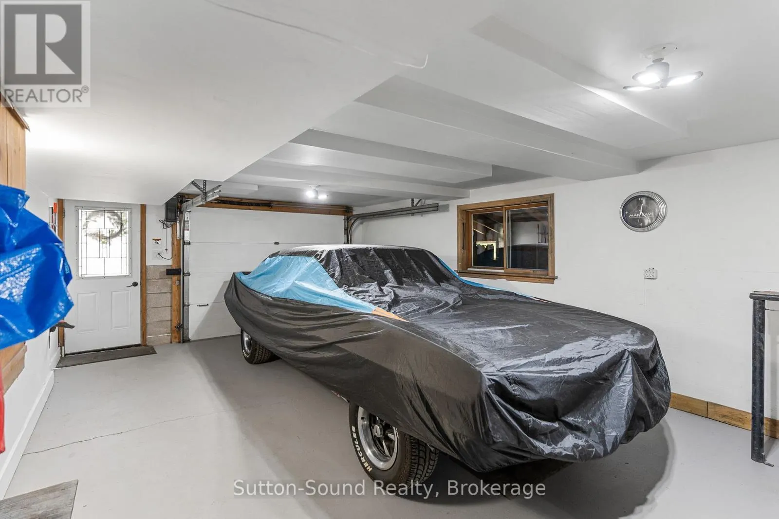 403 SIMCOE AVENUE