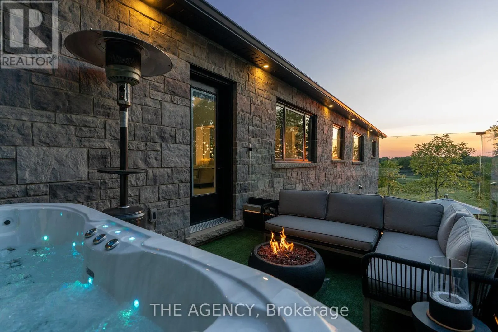 1067 JERSEYVILLE ROAD W
