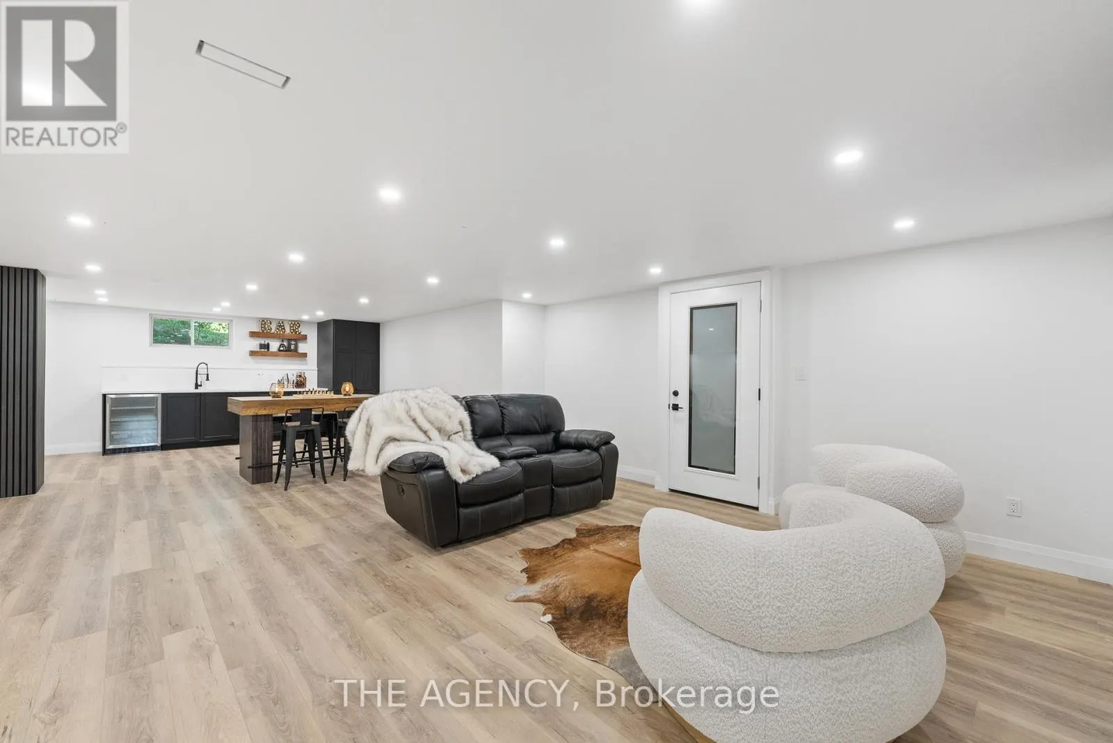 1067 JERSEYVILLE ROAD W