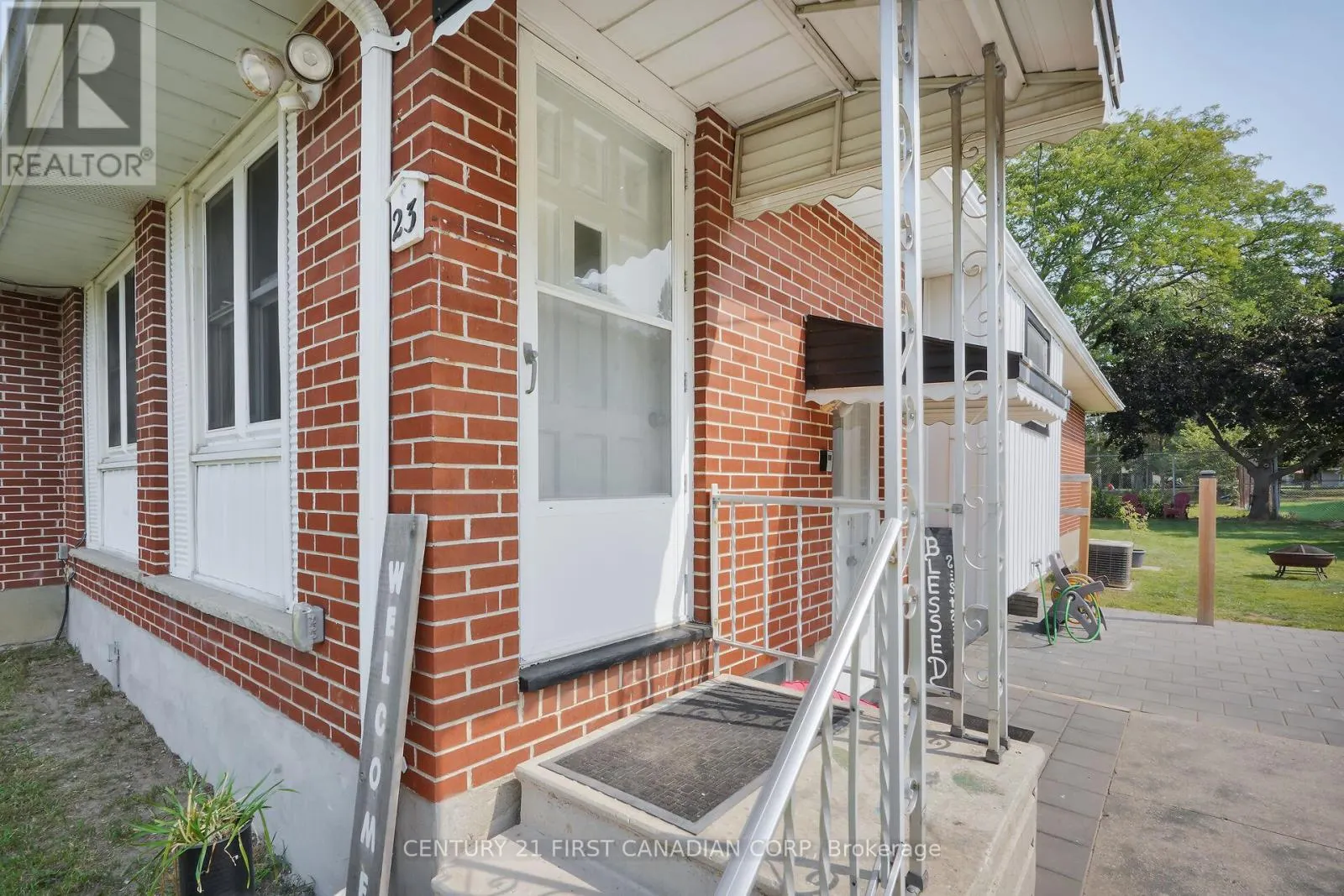 23 GREGORY PLACE