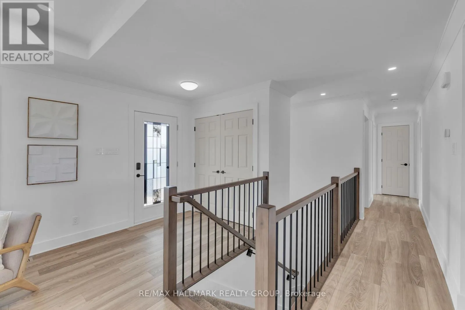 208 TRUDEAU CRESCENT