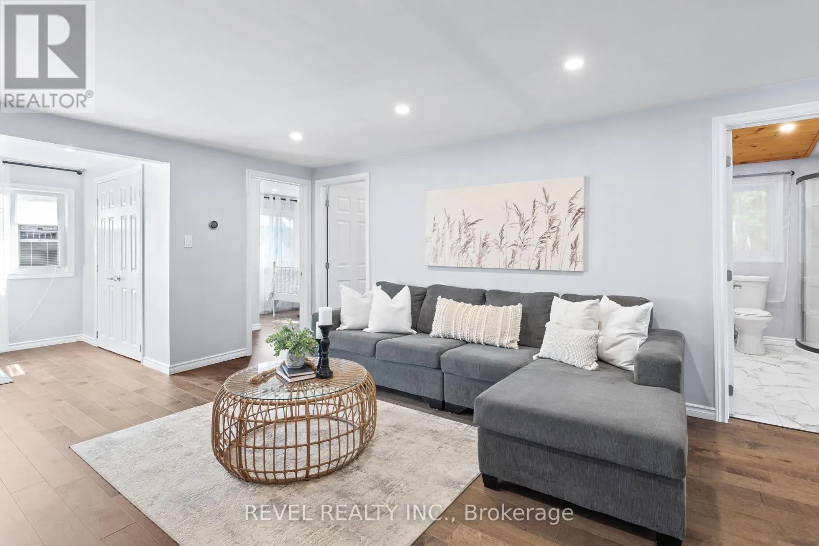411 LONG BEACH ROAD