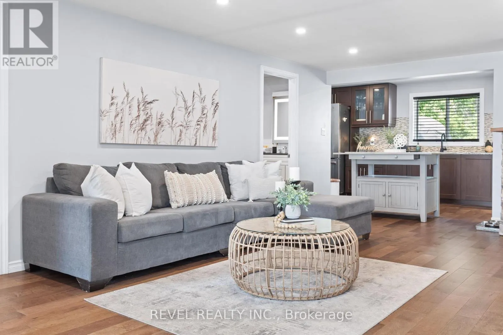 411 LONG BEACH ROAD