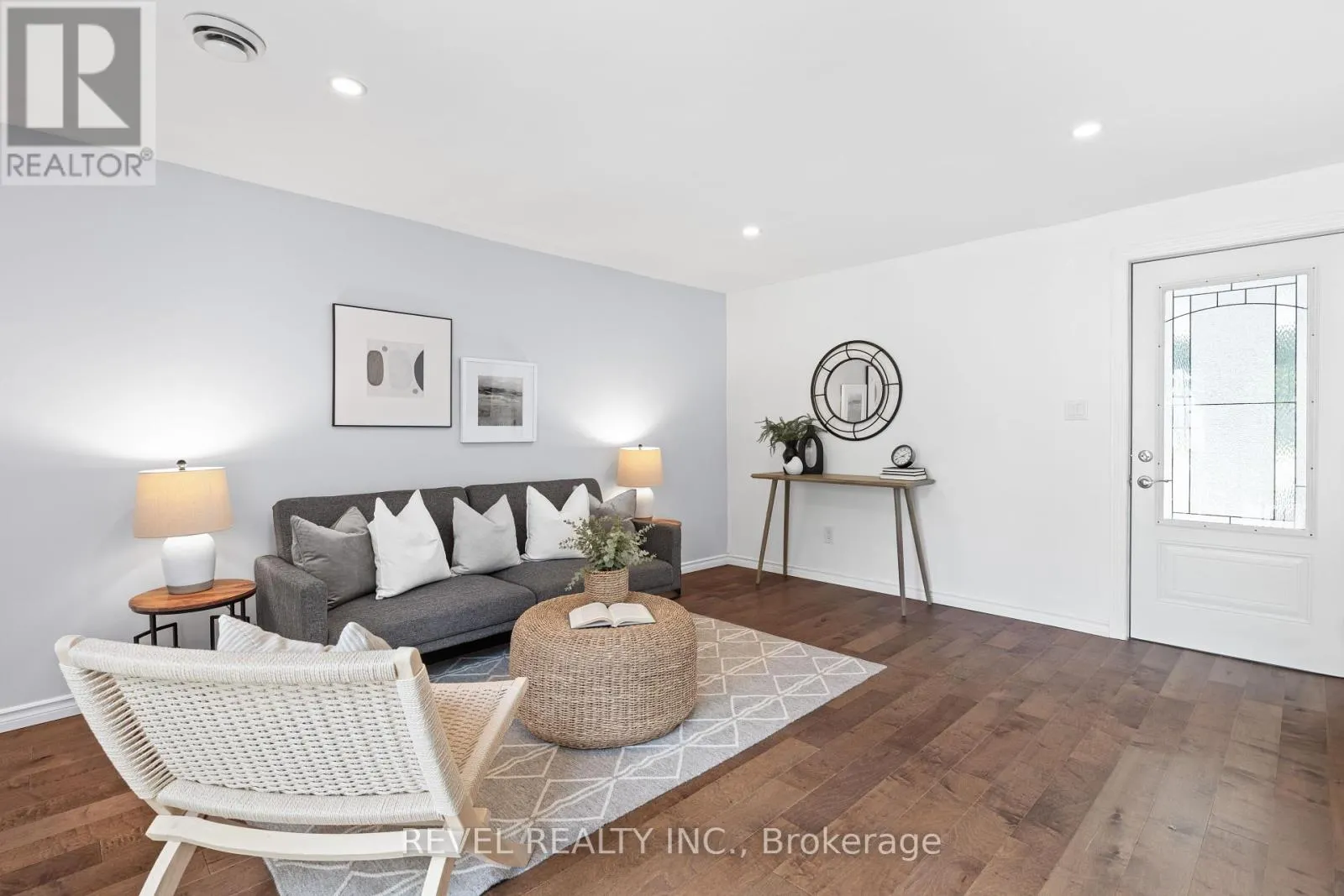 411 LONG BEACH ROAD