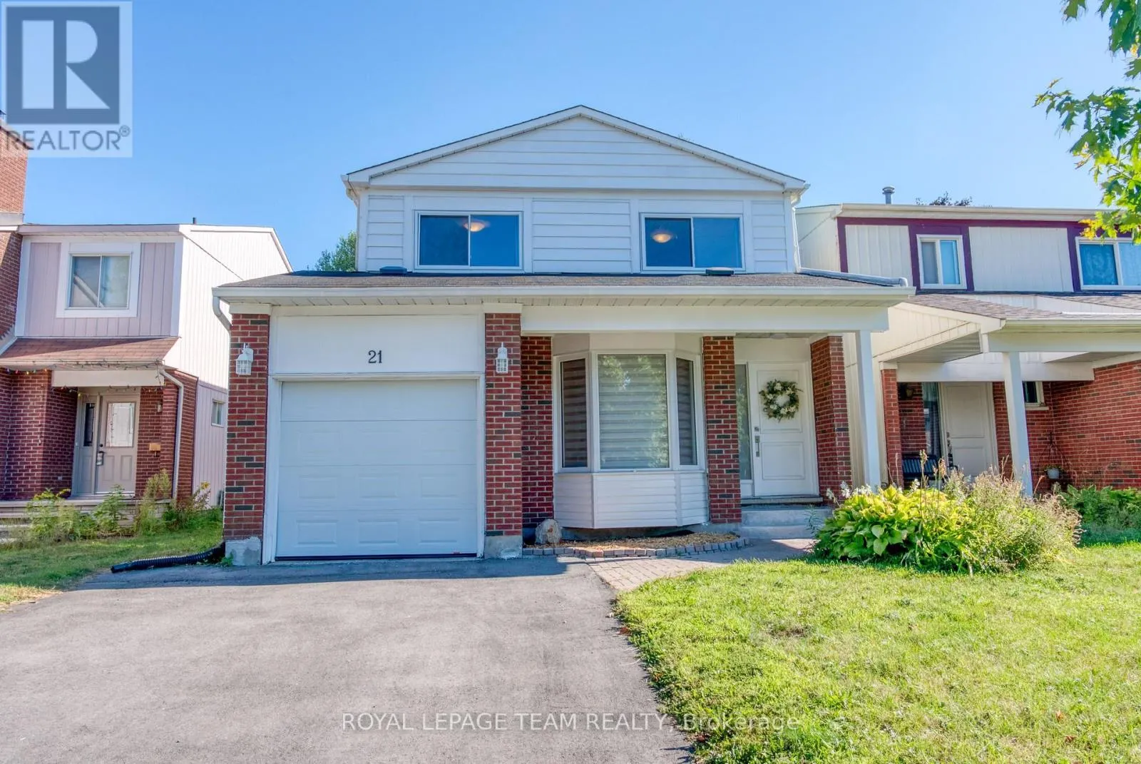 21 EQUESTRIAN DRIVE