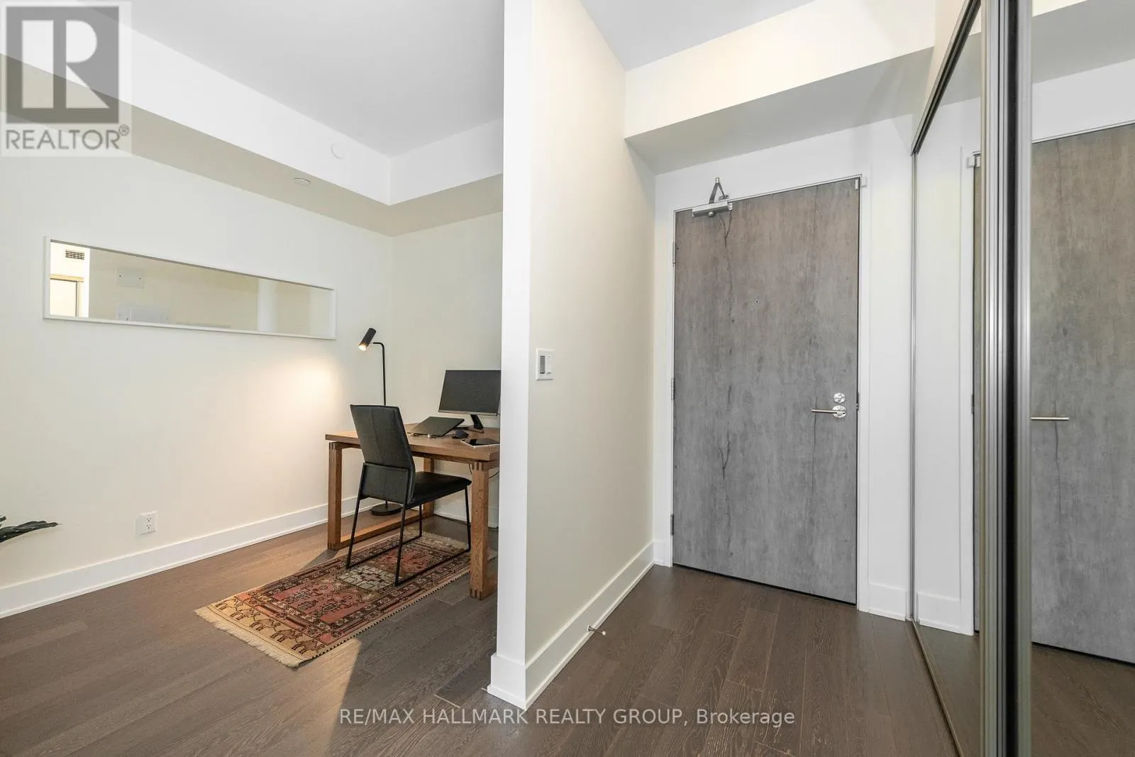 1104 - 485 RICHMOND ROAD