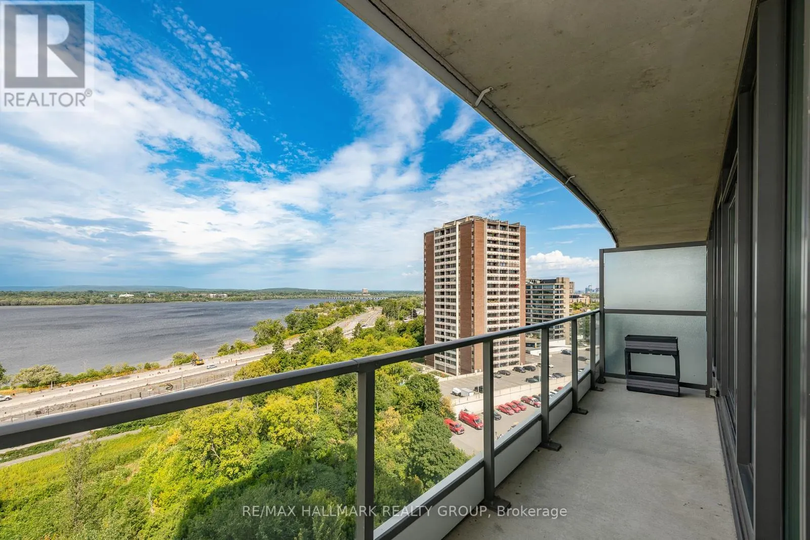 1104 - 485 RICHMOND ROAD