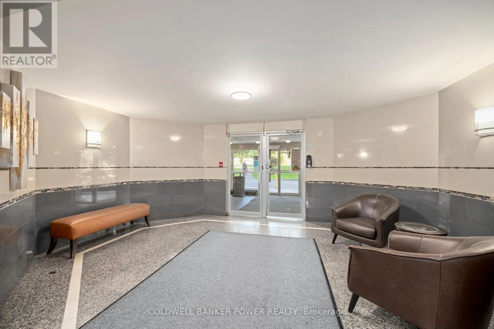 1105 - 1105 JALNA BOULEVARD, #1105