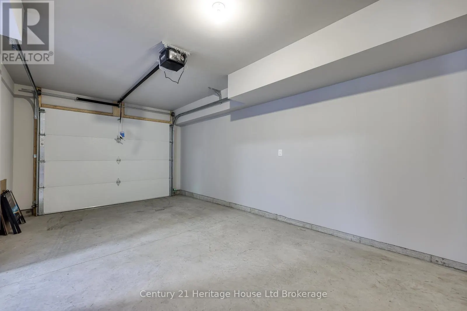 12 - 19 ANDERSON STREET, #12