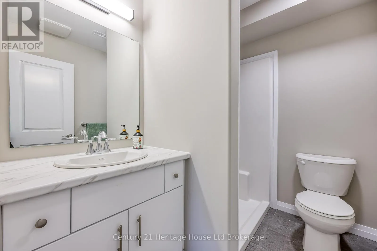 14 - 19 ANDERSON STREET, #14