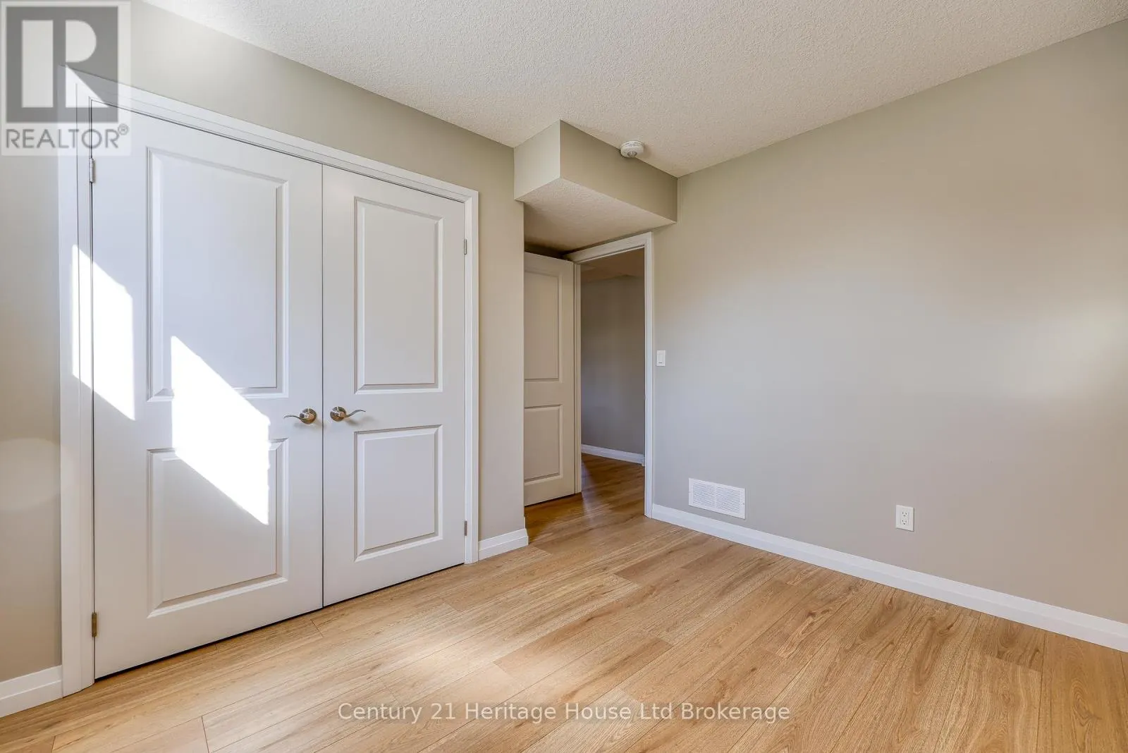 14 - 19 ANDERSON STREET, #14