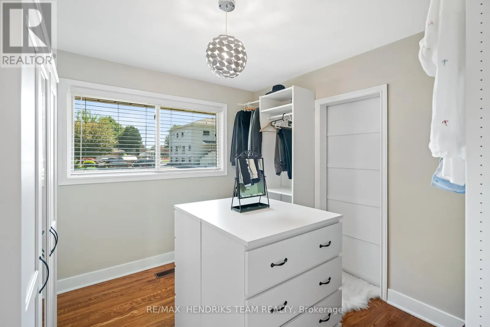 7 KAMLA DRIVE