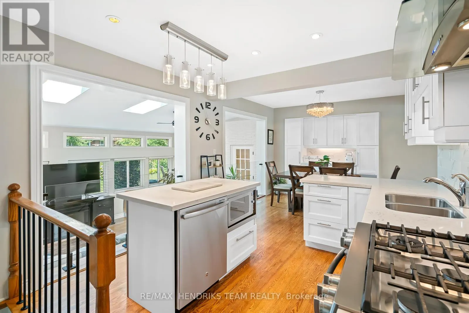7 KAMLA DRIVE