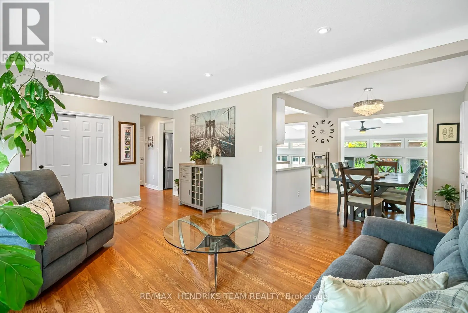 7 KAMLA DRIVE