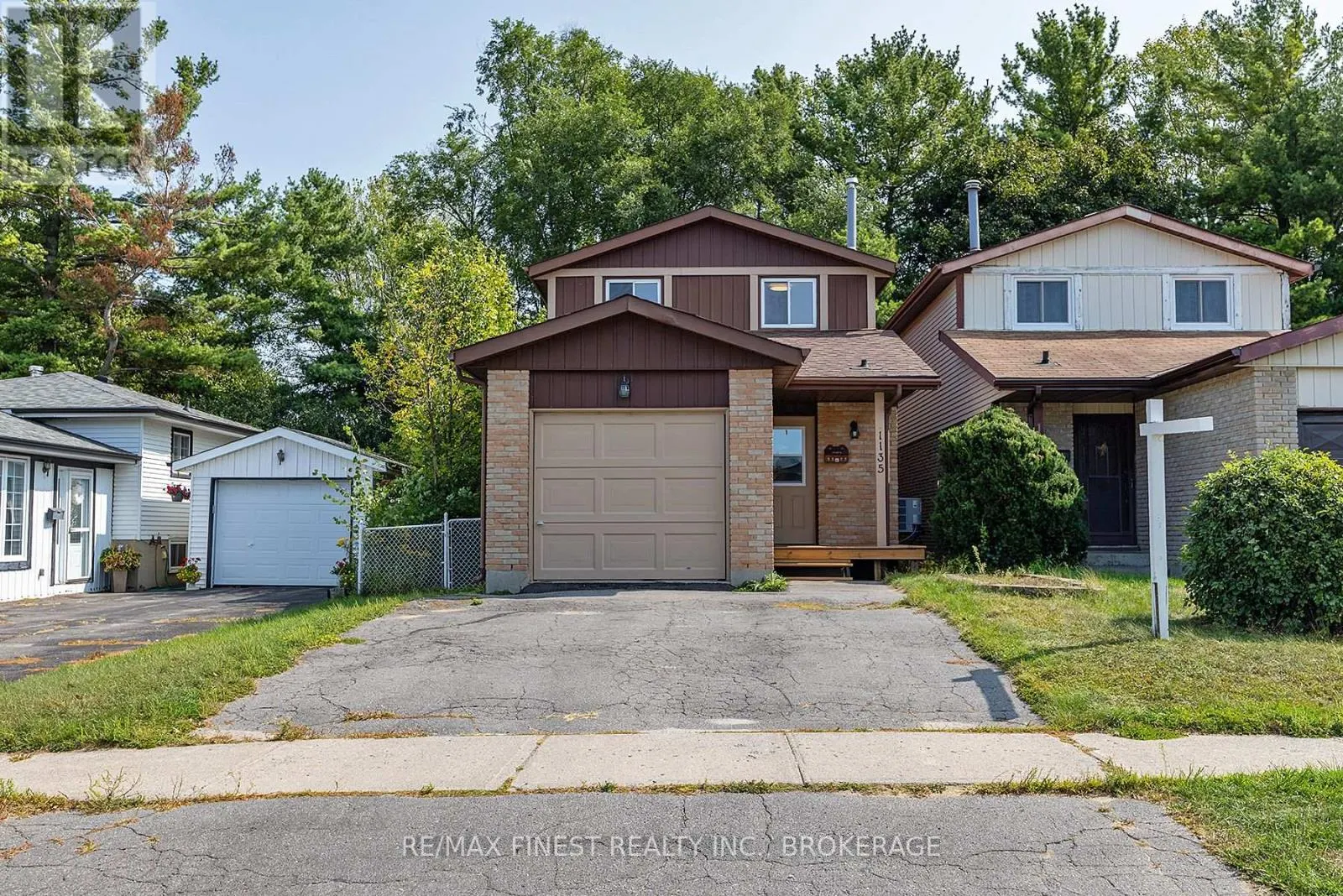 1135 BASSWOOD PLACE