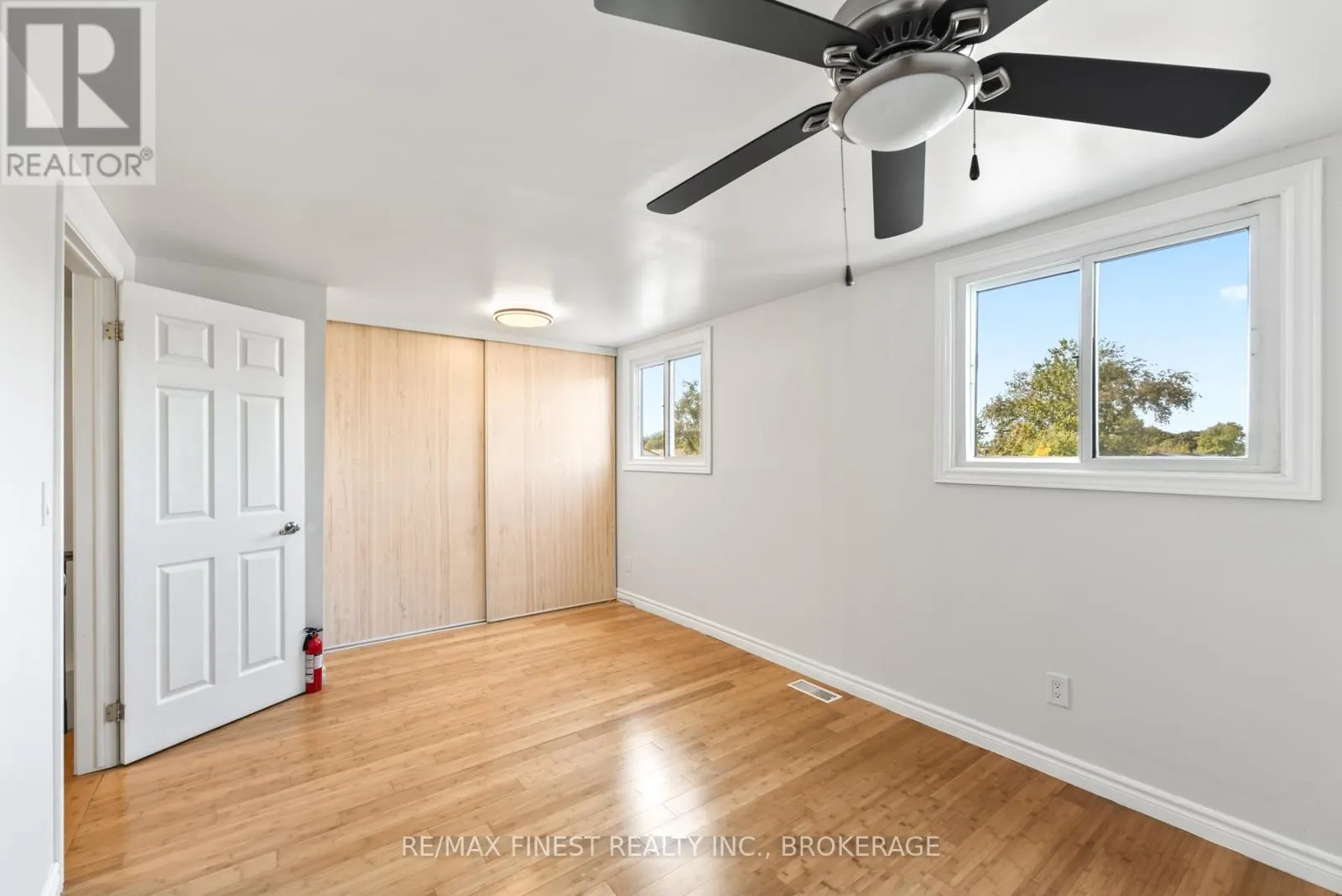 1135 BASSWOOD PLACE