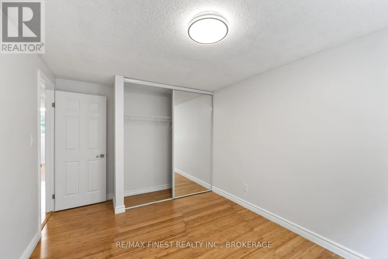 1135 BASSWOOD PLACE