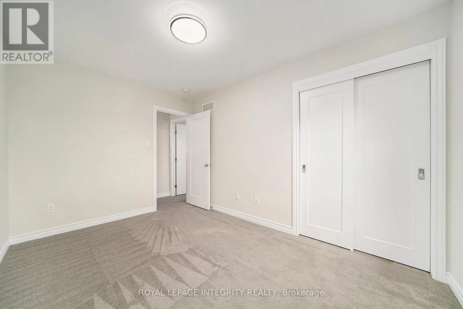 540 EDENWYLDE DRIVE