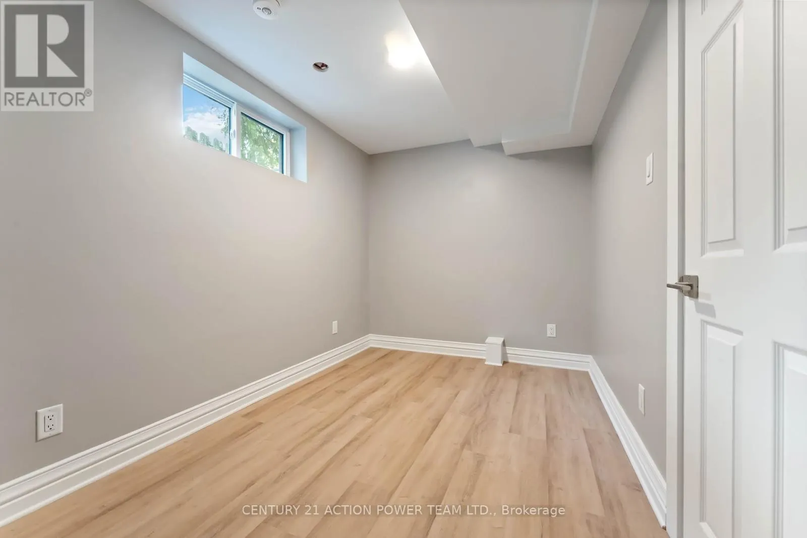 B - 427 GRASSLAND TERRACE