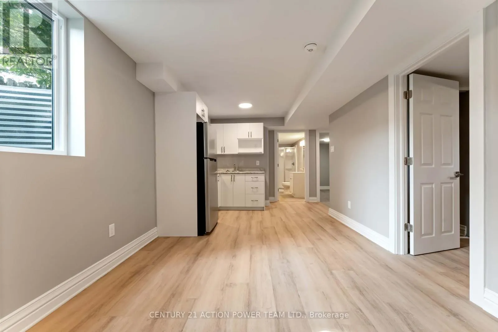 B - 427 GRASSLAND TERRACE
