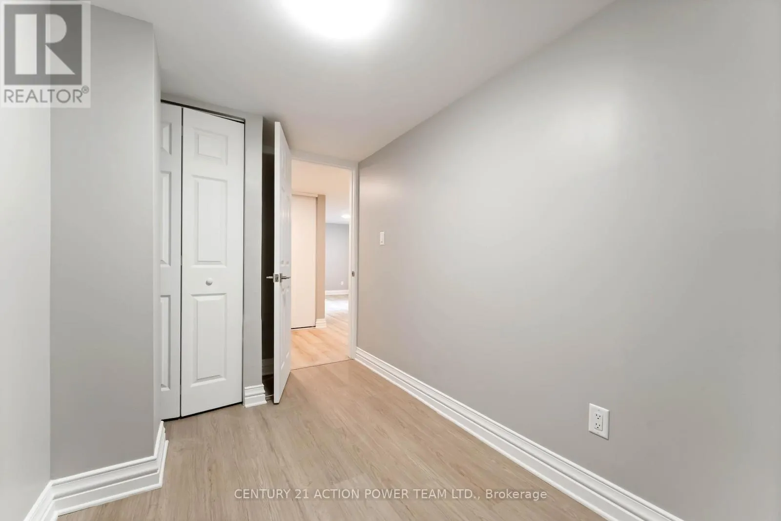 B - 427 GRASSLAND TERRACE