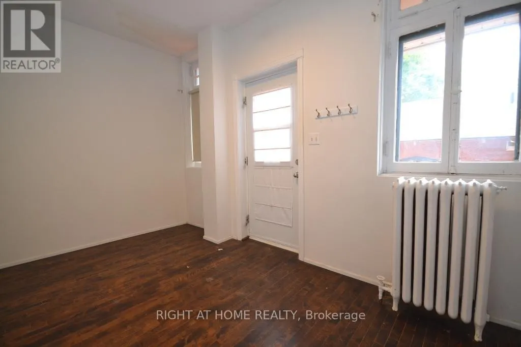 101 - 17 MARLBOROUGH AVENUE