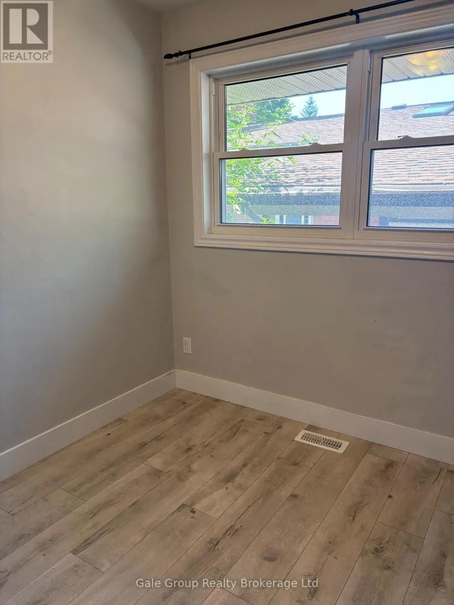A - UPPER LEVEL - 131 KINZIE AVENUE