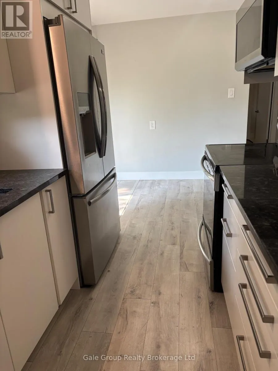 A - UPPER LEVEL - 131 KINZIE AVENUE