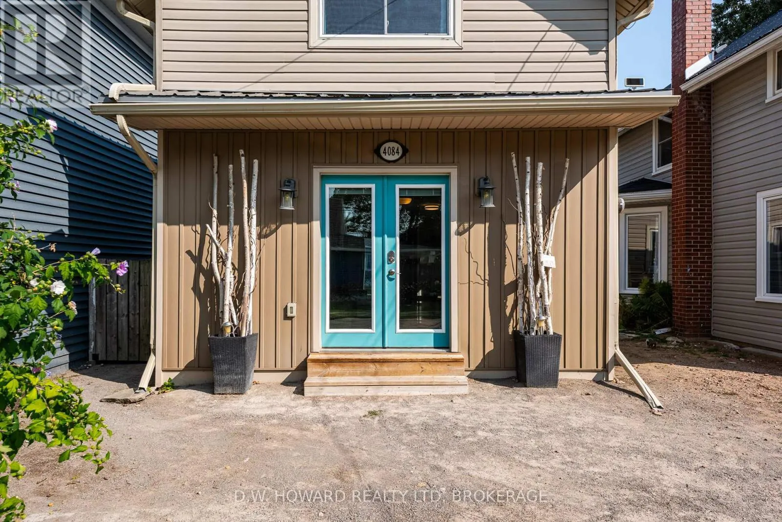 4084 ERIE ROAD