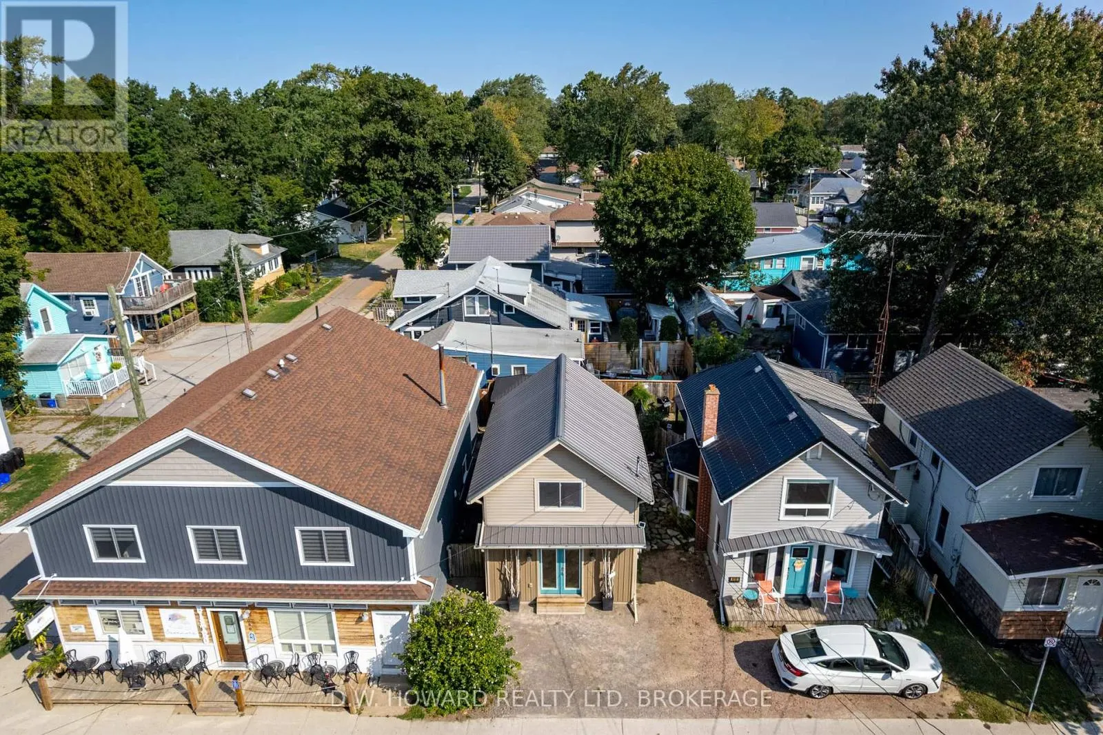 4084 ERIE ROAD