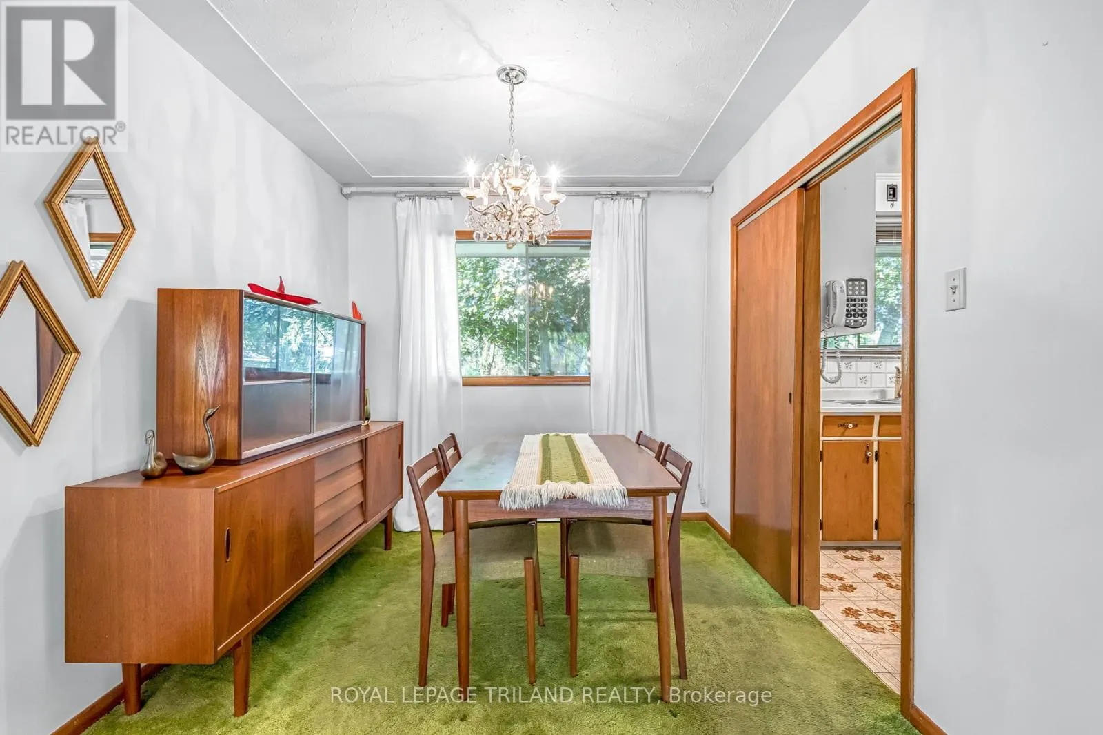 87 WETHERED STREET